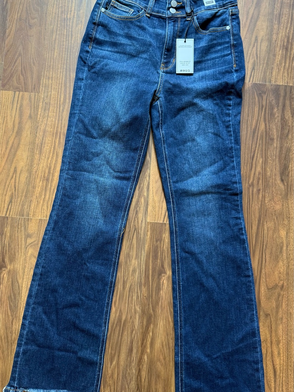 Judy Blue Bootcut High Waist Jeans Women’s Size 9/29 Blue Distressing NWT
